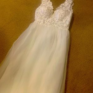 Beautiful new wedding dress